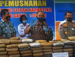 Detik-detik Penangkapan Sindikat Narkoba 12 Kg Sabu di Truk Jeruk: Modus Licik Terbongkar!