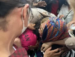 Detik-detik Pilu Ibunda Vadel Badjideh Pingsan di Sidang Vonis 9 Tahun Penjara: Kasus Putri Nikita Mirzani Terkuak!