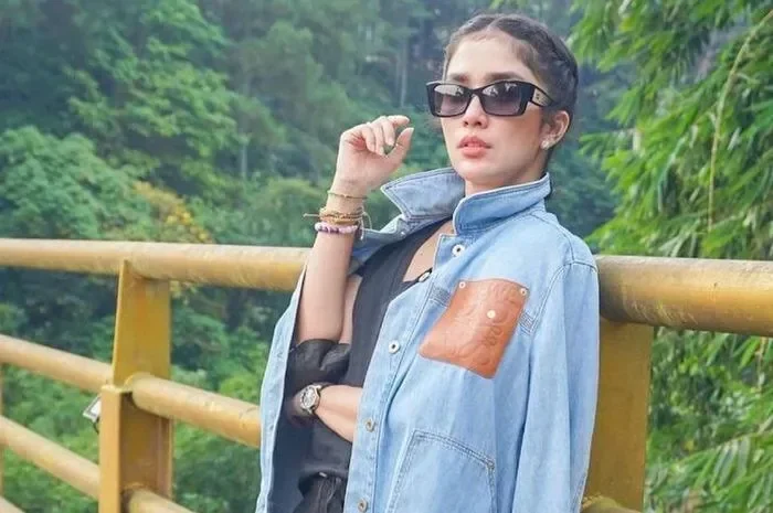 fakta mengejutkan di balik gugatan cerai tasya farasya isu penggelapan nafkah rp100 perak portal berita terbaru