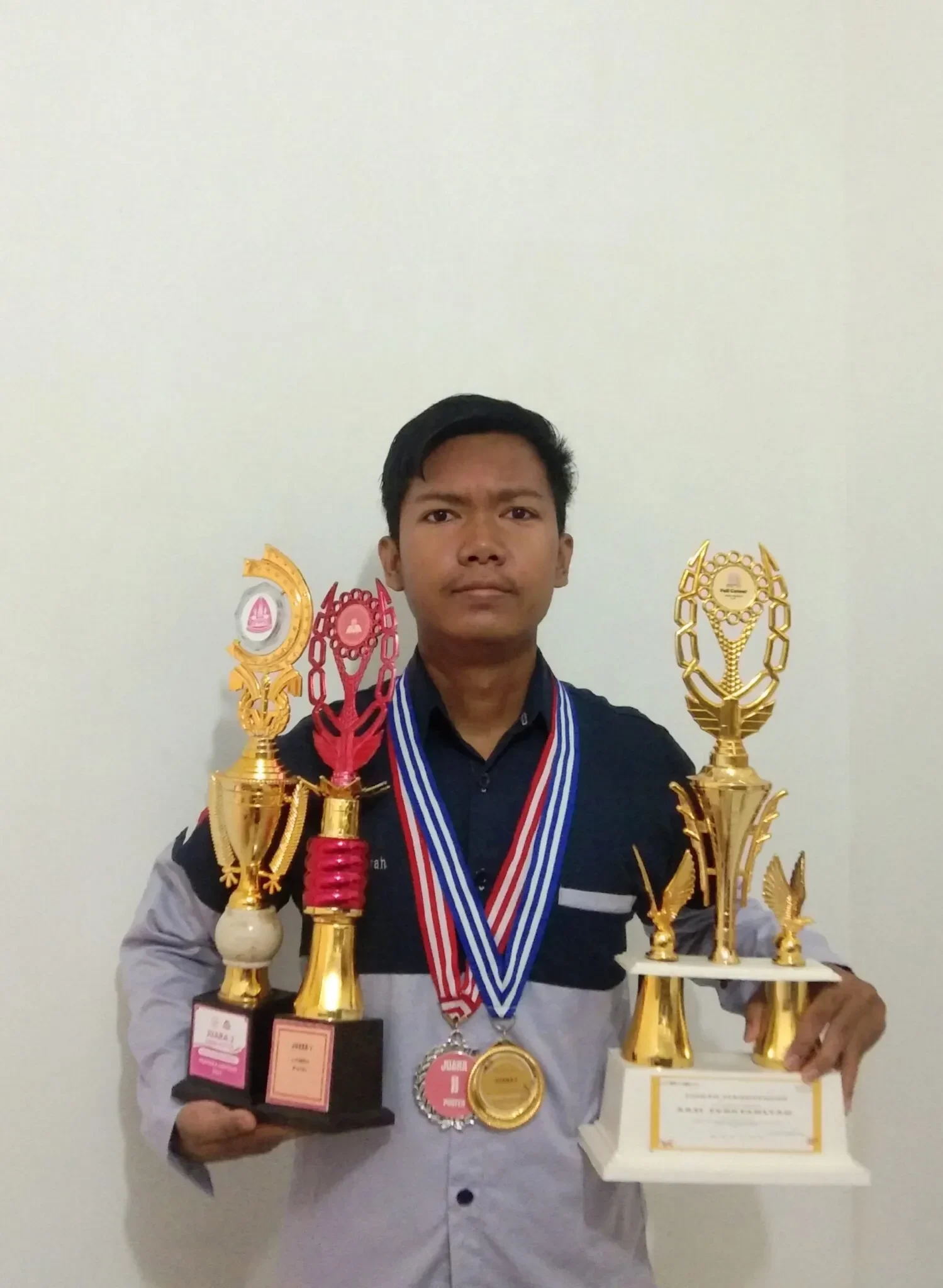 gak nyangka ide mahasiswa cyber university dari pojok kampus ini berhasil ubah desa terpencil portal berita terbaru