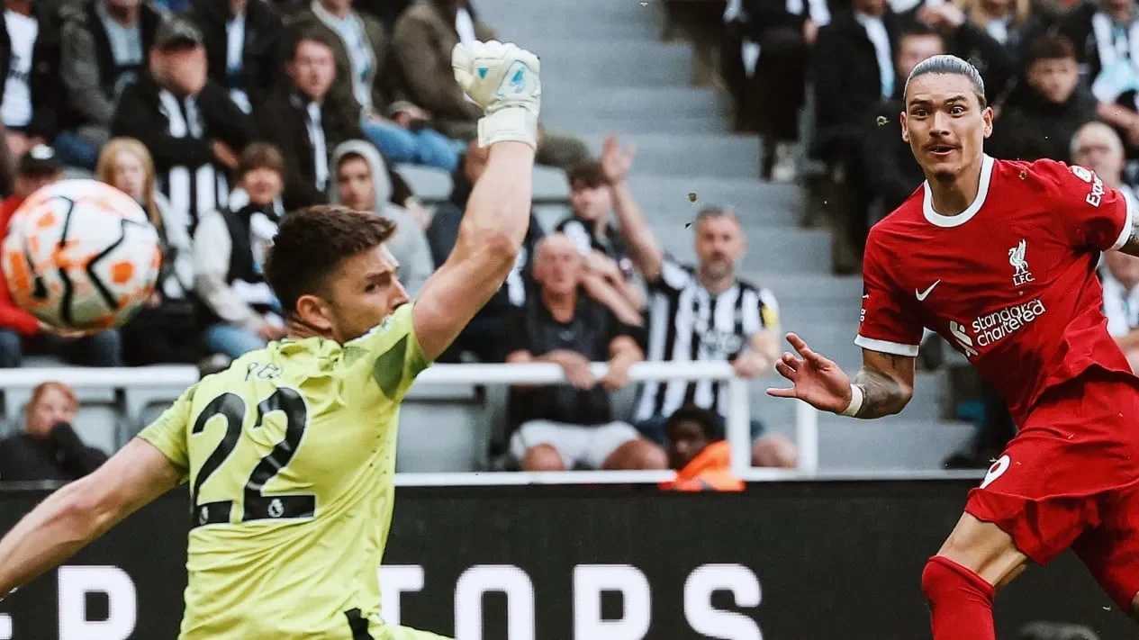 geger chelsea bikin liverpool merana gol injury time bikin stamford bridge bergemuruh portal berita terbaru