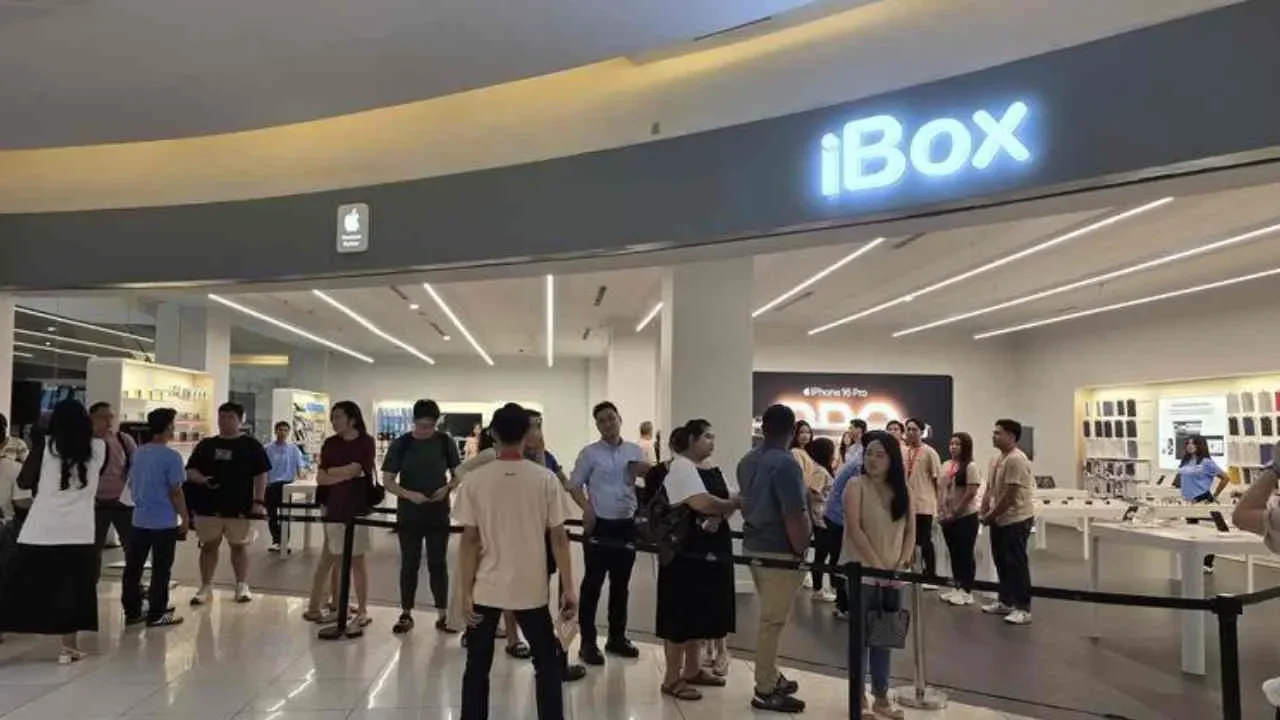 geger iphone 17 ludes dalam sekejap di indonesia warna cosmic orange jadi primadona yang bikin penasaran portal berita terbaru