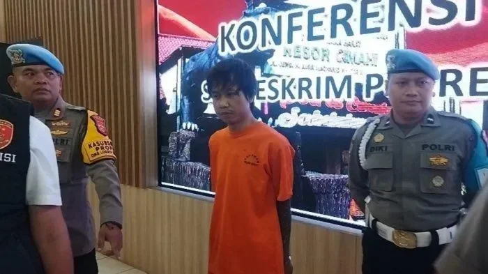 geger jagakarsa terlilit utang pria nekat bobol rumah tetangga endingnya bikin geleng geleng portal berita terbaru