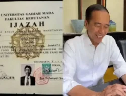 Geger! Jokowi Akhirnya Pamer Ijazah Asli UGM ke Projo, Isu Hoaks Terbantahkan?