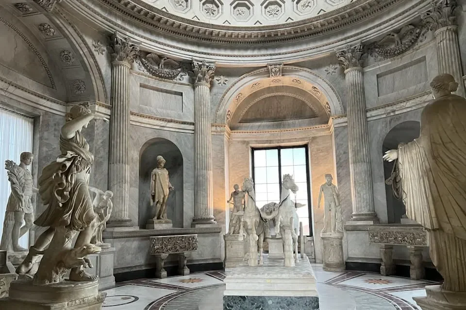 geger louvre dibobol museum vatikan panik ini langkah ekstrem lindungi harta karun dunia portal berita terbaru