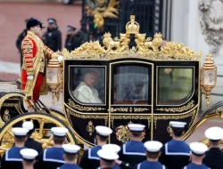 Geger Vatikan! Raja Charles III Pecahkan Tradisi 500 Tahun, Doa Bareng Paus Leo XIV