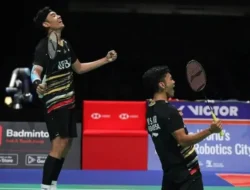 Hampir Saja! Fajar/Fikri Kalah Dramatis di Final Denmark Open 2025, Duel Sengit Tiga Gim