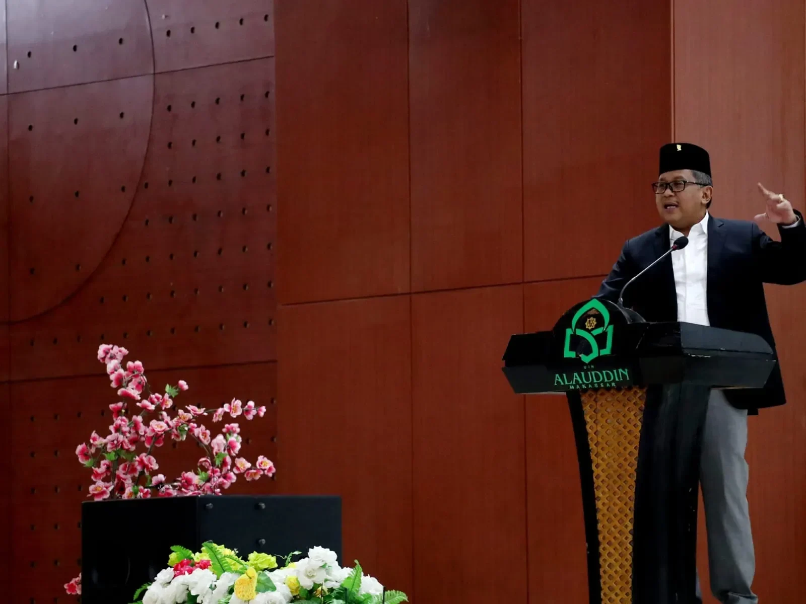 hasto kristiyanto bongkar rahasia bung karno visi maritim ini kunci indonesia jadi negara adidaya portal berita terbaru