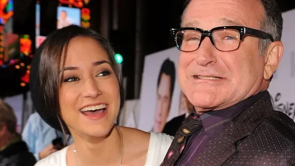 hati pilu putri robin williams berhenti kirim video ai ayahku itu menjijikkan portal berita terbaru