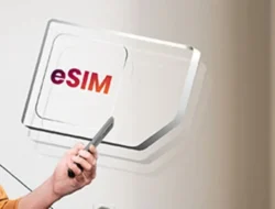 Identitas Digitalmu Auto Kebal? Telkomsel & Komdigi Uji Coba Registrasi SIM Pakai Wajah, Penipu Online Auto Gigit Jari!