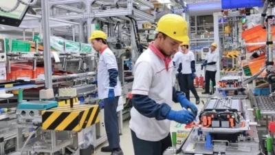 Indonesia Jadi Pusat Baterai EV Dunia? Toyota Siap Produksi Baterai Lokal, Libatkan Nikel RI! 9 indonesia jadi pusat baterai ev dunia toyota siap produksi baterai lokal libatkan nikel ri portal berita terbaru
