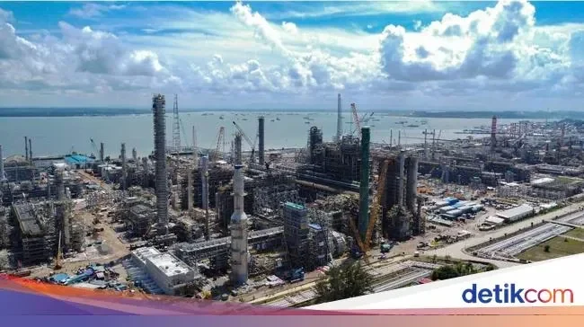 indonesia siap mandiri kilang balikpapan pertamina nyalakan mesin november impor bbm bakal jadi sejarah portal berita terbaru
