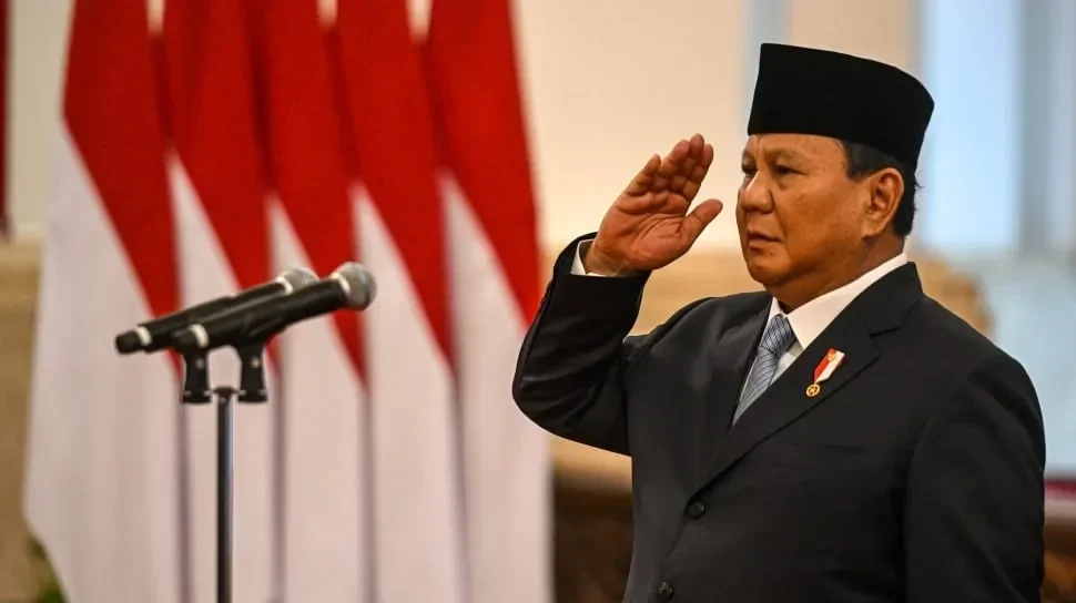 istana penuh kejutan prabowo lantik wamenkes baru hingga gubernur papua ini daftarnya portal berita terbaru