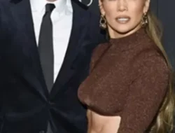 J.Lo & Ben Affleck Reuni Publik Perdana Pasca Cerai Penuh Drama: Momen di Red Carpet Bikin Heboh!