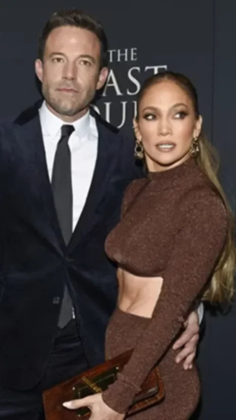 j lo ben affleck reuni publik perdana pasca cerai penuh drama momen di red carpet bikin heboh portal berita terbaru