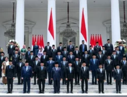 Jelang Setahun Prabowo-Gibran: PDIP Beri ‘Rapor’ Mengejutkan, Program Ini Jadi Sorotan Utama!