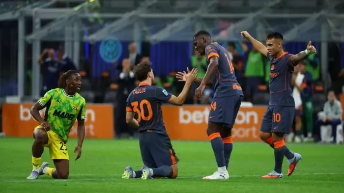 Kapten Timnas Menggila! Jay Idzes Bawa Sassuolo Menang Dramatis di Liga Italia 1 kapten timnas menggila jay idzes bawa sassuolo menang dramatis di liga italia portal berita terbaru