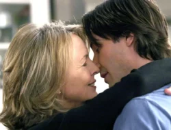 Keanu Reeves Berduka Mendalam, Ungkap Kenangan Tak Terlupakan Bersama Diane Keaton: ‘Dia Sosok yang Sangat Spesial!’