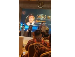 Kiprahnya Lintas Generasi! Taufiq Ismail Diganjar Lifetime Achievement Award UWRF, Ini Alasannya!