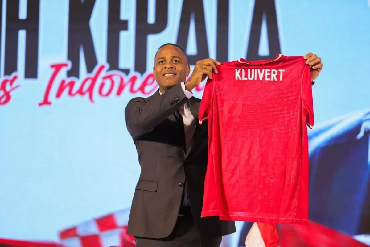 kluivert out pssi resmi akhiri kerja sama era baru timnas indonesia dimulai portal berita terbaru