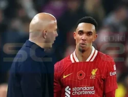 Krisis Anfield Kian Parah! Liverpool Dihajar Manchester United, Ini 4 Kekalahan Beruntun yang Bikin Fans Was-Was