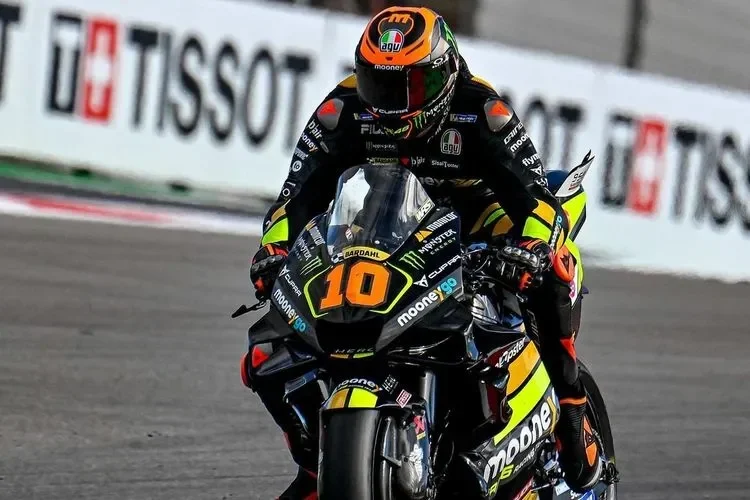 luca marini menggila di sepang kalahkan bagnaia di fp2 motogp malaysia 2025 siap jadi ancaman serius portal berita terbaru
