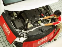 Macet Bikin Mobil Cepat Rusak? Ini Waktu Ideal Servis yang Wajib Kamu Tahu!