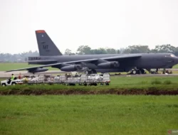 Makin Panas! AS Kirim Pesawat Pengebom B-52 ke Dekat Venezuela, Apakah Konflik Besar Akan Pecah?