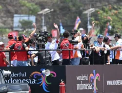 Mandalika Membara! Rider Parade MotoGP 2025 Bikin Penonton Histeris, Marquez Ungkap Hal Tak Terduga