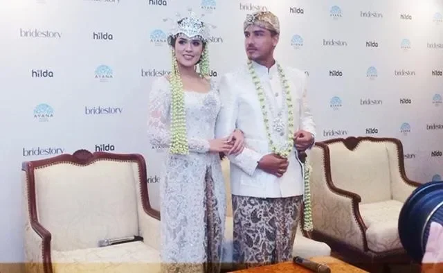 mengejutkan raisa gugat cerai hamish daud kisah cinta hari patah hati nasional berakhir portal berita terbaru