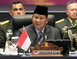 Monas Bergemuruh! HUT ke-80 TNI: Prabowo Pimpin Upacara, Ada Parade Spektakuler & Hadiah Fantastis Menanti!