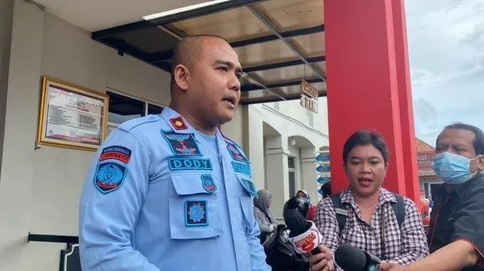 nasib nikita mirzani di ujung tanduk vonis 11 tahun penjara menanti keadilan di hari sumpah pemuda portal berita terbaru