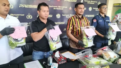 Ngeri! 18,5 Kg Sabu Dimusnahkan Polres Jakbar, Jaringan Narkoba Internasional Terbongkar! 10 ngeri 185 kg sabu dimusnahkan polres jakbar jaringan narkoba internasional terbongkar portal berita terbaru