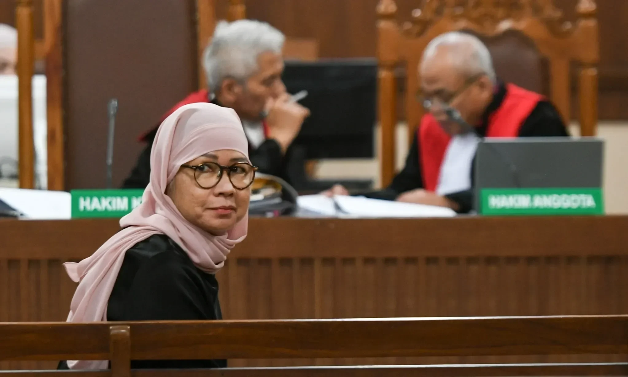 ngeri mantan ceo google ungkap potensi ai jadi pembunuh lebih bahaya dari senjata nuklir portal berita terbaru