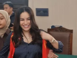 Nikita Mirzani Blak-blakan di Sidang: Tolak Tudingan Perintah Rp5 Miliar ke Reza Gladys, JPU Dituding Manipulasi Fakta!