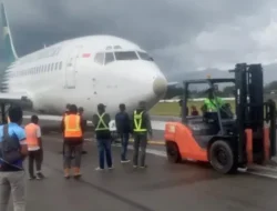 NYARIS CELAKA! JetBlue Alami Gangguan Sistem, Puluhan Orang Dilarikan ke RS