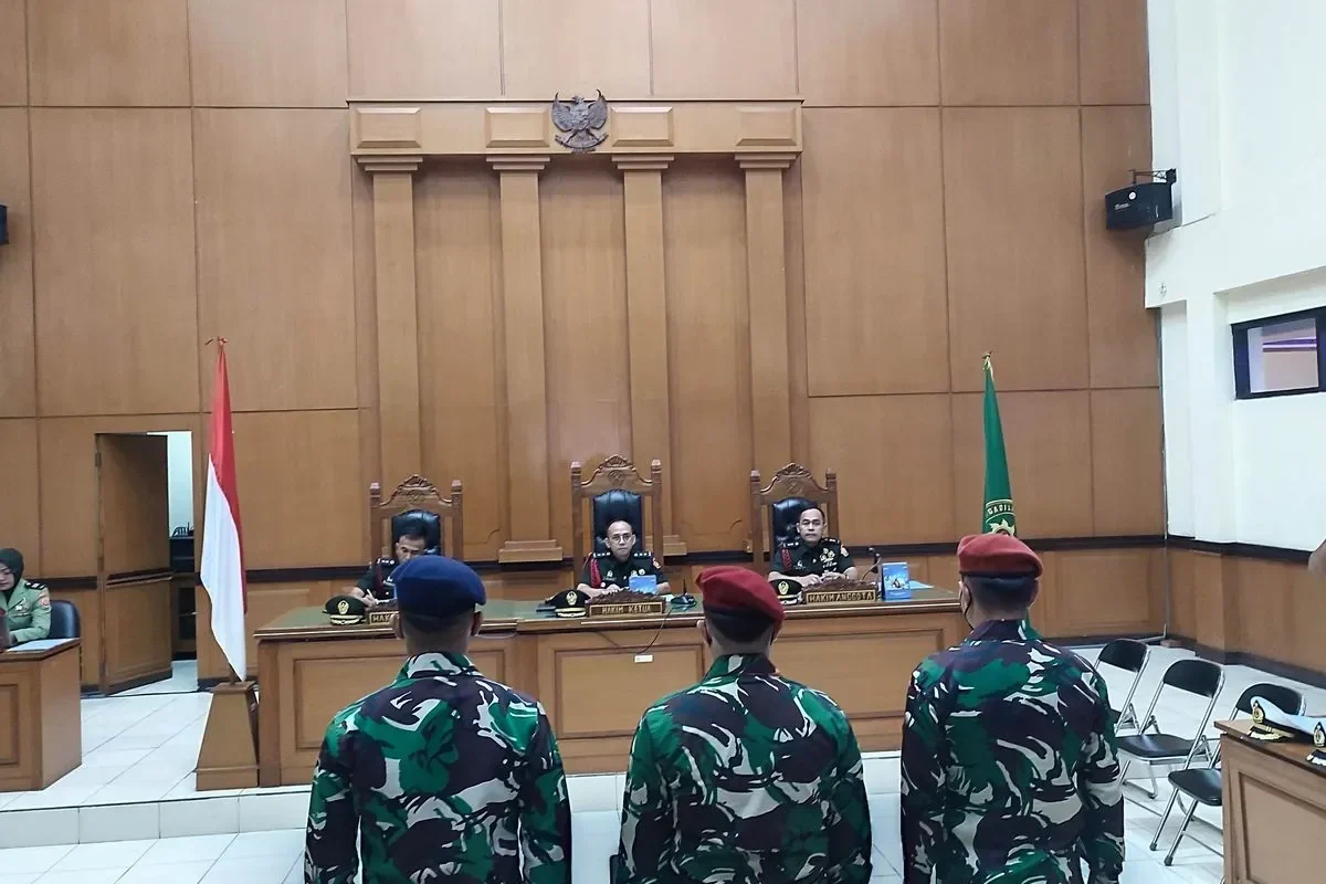 oknum tni al pembunuh bos rental dipaksa bayar restitusi rp576 juta hukuman berkurang jadi 15 tahun portal berita terbaru