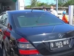 Pelat RF Pensiun, Ini Makna Kode Rahasia ZZ untuk Kendaraan Dinas Pejabat!