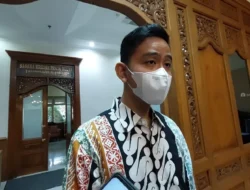 Polemik Ijazah Gibran: MDIS Singapura Buka-bukaan, Terungkap Detail Pendidikan Sang Wapres!