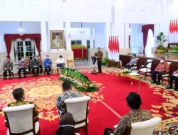 Saling Acuh di Istana, Purbaya & Luhut ‘Perang Dingin’? Ini 2 Isu Panas yang Membakar Hubungan Mereka!