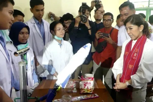 sekolah garuda jembatan emas prabowo untuk pelajar indonesia menuju kampus top dunia portal berita terbaru