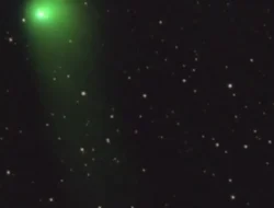 Siap-siap Terpukau! 2 Komet Terang Bakal ‘Nongol’ Bareng di Langit Oktober 2025, Jangan Sampai Ketinggalan!