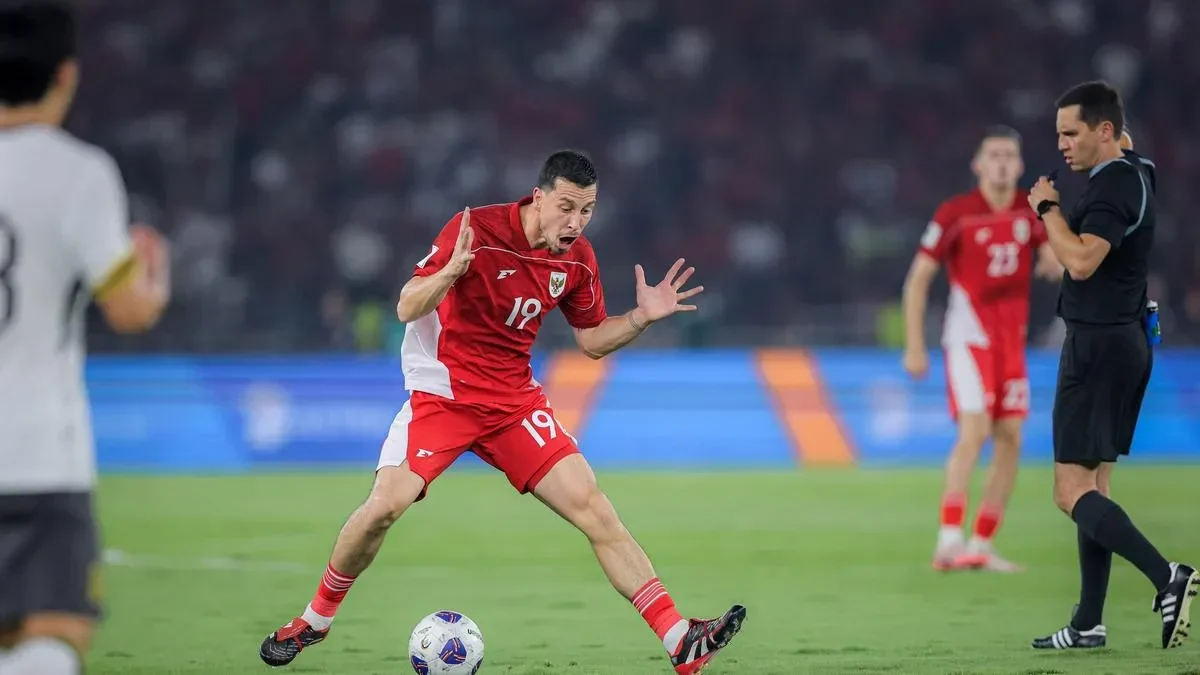 super league minder dengan thom haye bojan hodak bongkar fakta mengejutkan di balik performa gila sang gelandang portal berita terbaru