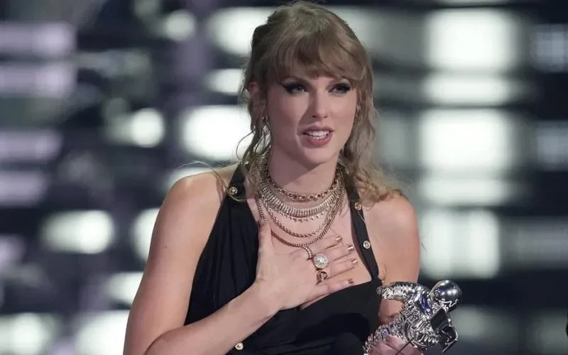 taylor swift bikin geger the eras tour bakal ada dokumenter dan film konser baru siap siap ttpd portal berita terbaru