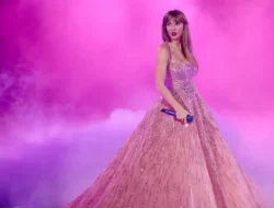 Taylor Swift Umumkan "The End of an Era" & "The Final Show" di Disney+, Ada Kejutan TTPD!