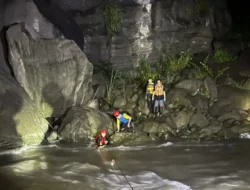 Terjebak di Atap Dunia: Badai Salju Mencekam 1.000 Orang di Lereng Everest, Operasi Penyelamatan Dramatis Digelar!