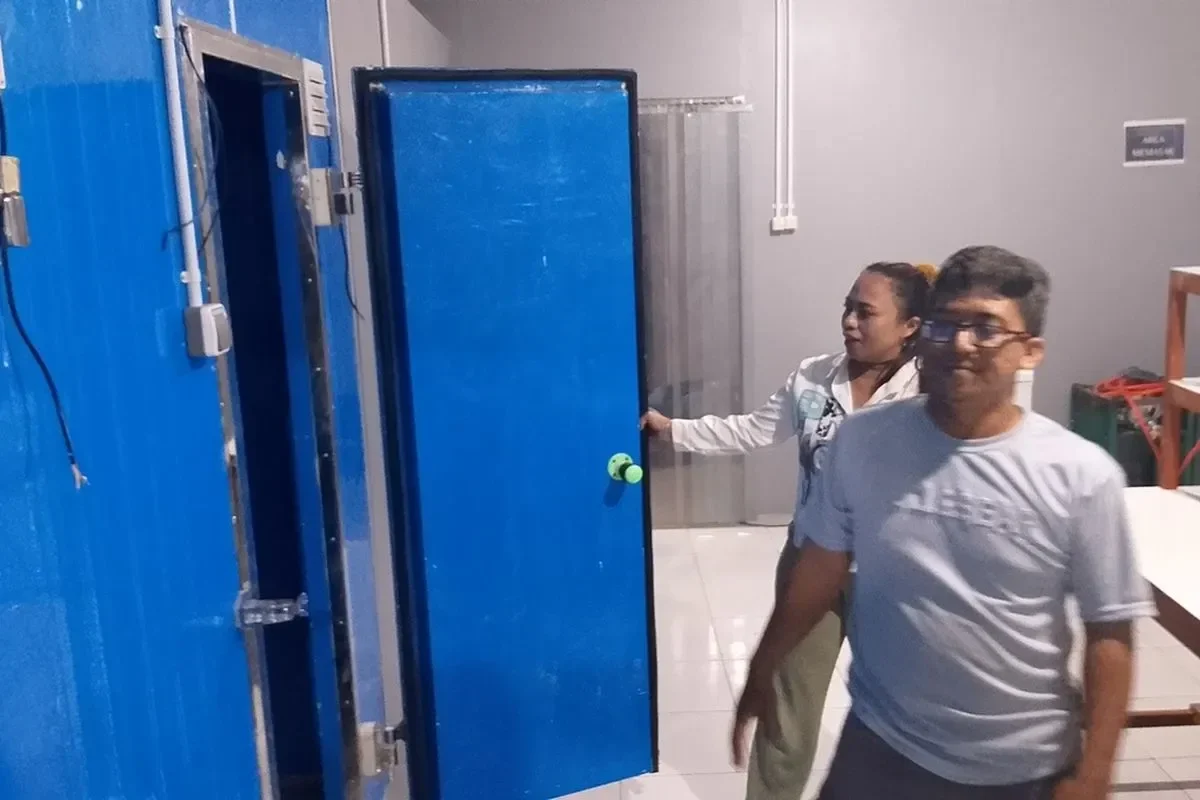 terkuak dapur plus plus kementerian pu siap jamin makan bergizi gratis higienis bye bye insiden bau asam portal berita terbaru