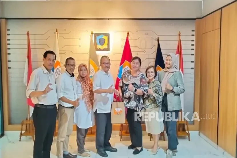 terobosan baru cyber university bank sinarmas siapkan mahasiswa jadi jawara dunia kerja digital portal berita terbaru