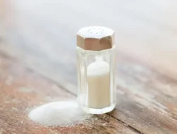 Terungkap! Bukan Cuma Kebanyakan, Ini 5 Bahaya Mengerikan Kalau Tubuhmu Kekurangan Garam