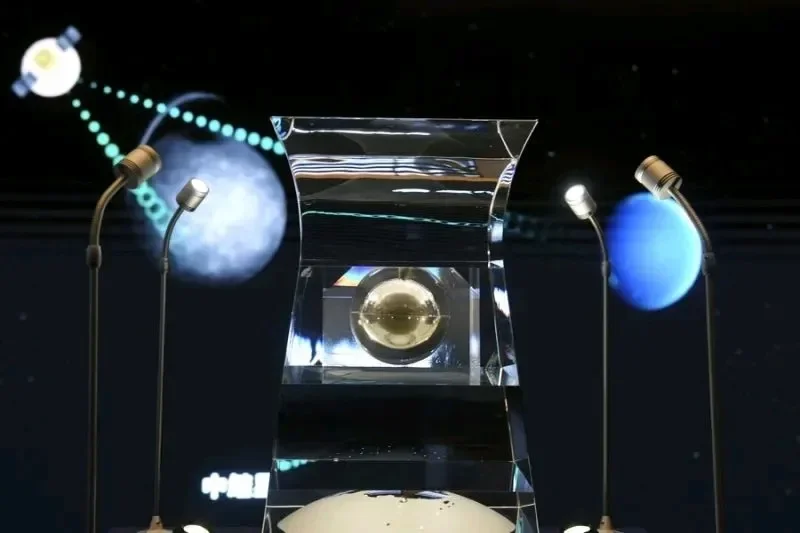 terungkap bulan punya dua wajah suhu ekstrem sisi jauh ternyata jauh lebih dingin portal berita terbaru